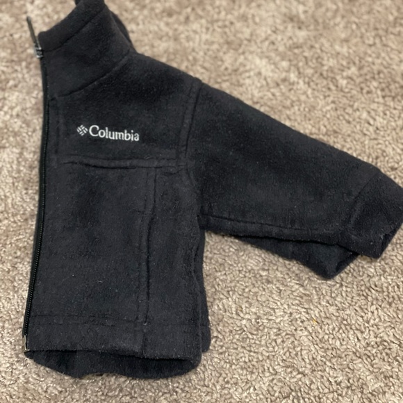 Columbia Zip Up Jacket - Picture 2 of 4